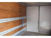 いすゞエルフアルミバン小型（2t・3t）[写真19]