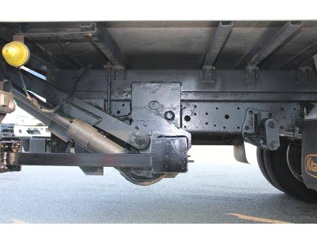 いすゞエルフアルミバン小型（2t・3t）[写真24]