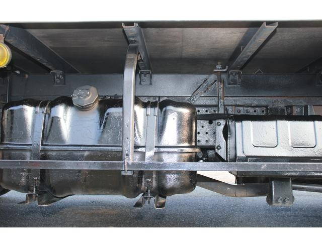 いすゞエルフアルミバン小型（2t・3t）[写真25]