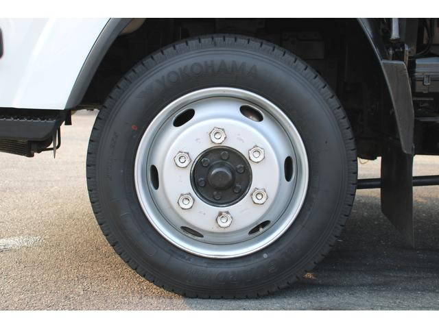 いすゞエルフアルミバン小型（2t・3t）[写真27]