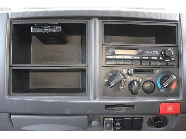 いすゞエルフアルミバン小型（2t・3t）[写真32]