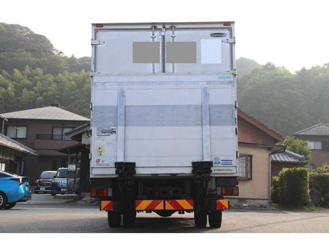 いすゞエルフアルミバン小型（2t・3t）[写真05]