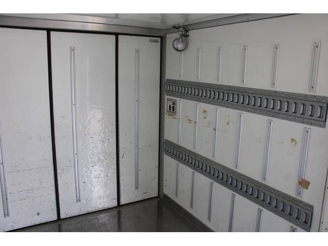 トヨタダイナ冷凍車（冷蔵車）小型（2t・3t）[写真19]