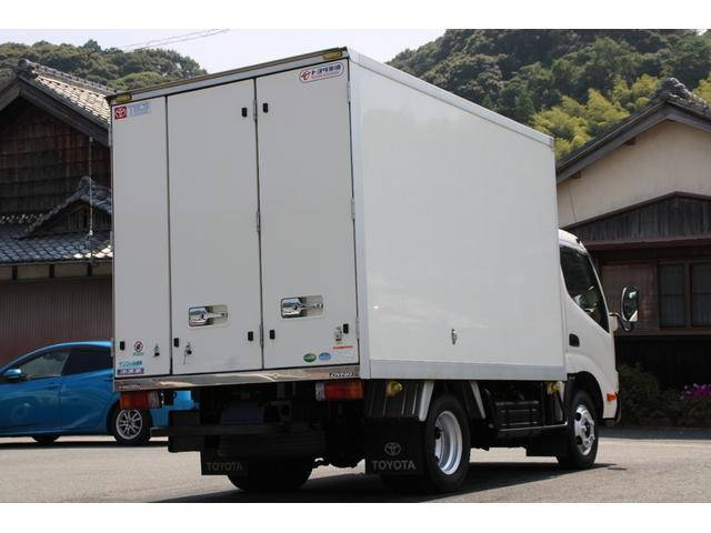 トヨタダイナ冷凍車（冷蔵車）小型（2t・3t）[写真04]