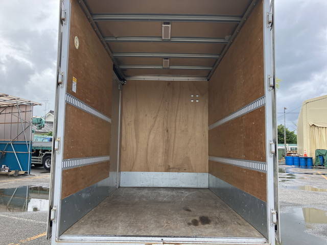 日野デュトロアルミバン小型（2t・3t）[写真13]