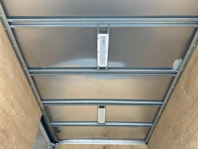 日野デュトロアルミバン小型（2t・3t）[写真16]