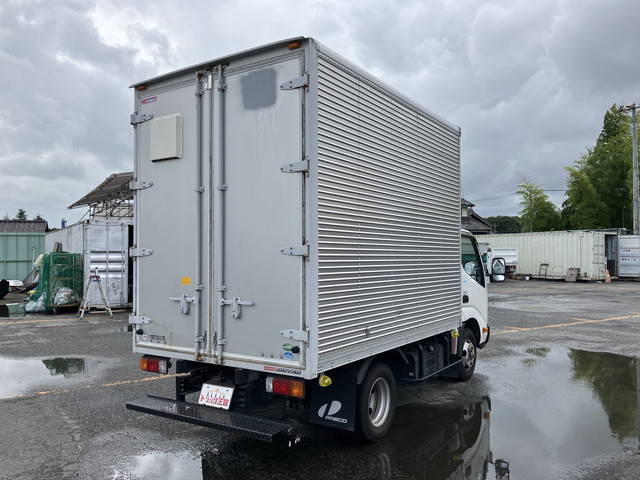 日野デュトロアルミバン小型（2t・3t）[写真02]