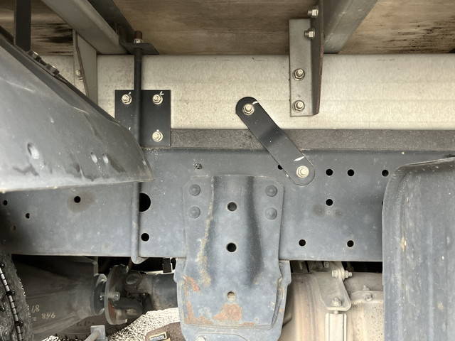 日野デュトロアルミバン小型（2t・3t）[写真22]