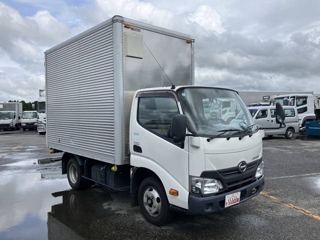 日野デュトロアルミバン小型（2t・3t）[写真03]
