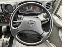 日野デュトロアルミバン小型（2t・3t）[写真37]