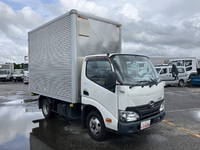 日野デュトロアルミバン小型（2t・3t）[写真04]