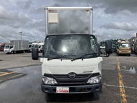 日野デュトロアルミバン小型（2t・3t）[写真09]