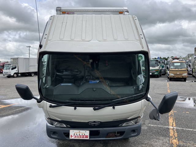 日野デュトロアルミバン小型（2t・3t）[写真09]