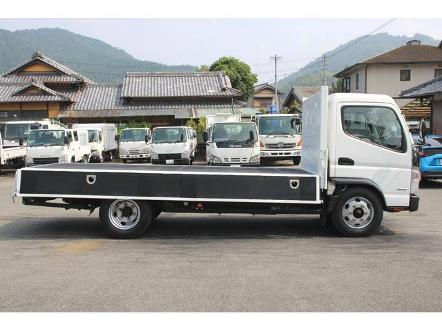 三菱ふそうキャンター平ボディ小型（2t・3t）[写真12]