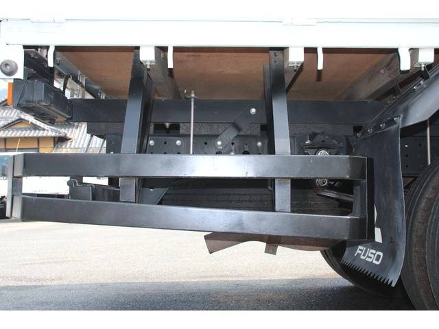 三菱ふそうキャンター平ボディ小型（2t・3t）[写真22]