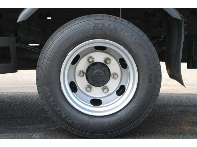 三菱ふそうキャンター平ボディ小型（2t・3t）[写真27]