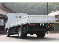 三菱ふそうキャンター平ボディ小型（2t・3t）[写真02]