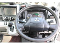 三菱ふそうキャンター平ボディ小型（2t・3t）[写真30]