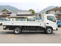 三菱ふそうキャンター平ボディ小型（2t・3t）[写真03]