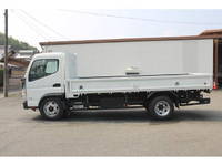 三菱ふそうキャンター平ボディ小型（2t・3t）[写真05]