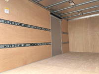 三菱ふそうキャンターアルミバン小型（2t・3t）[写真12]