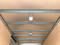 三菱ふそうキャンターアルミバン小型（2t・3t）[写真14]