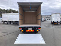 三菱ふそうキャンターアルミバン小型（2t・3t）[写真16]