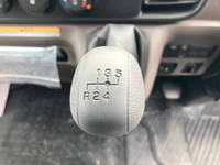 三菱ふそうキャンターアルミバン小型（2t・3t）[写真27]