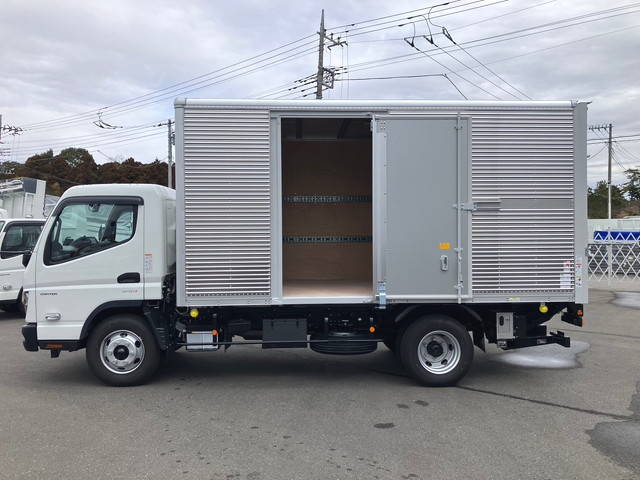 三菱ふそうキャンターアルミバン小型（2t・3t）[写真07]