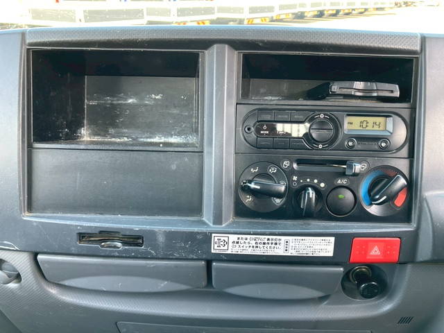 いすゞエルフダンプ小型（2t・3t）[写真27]