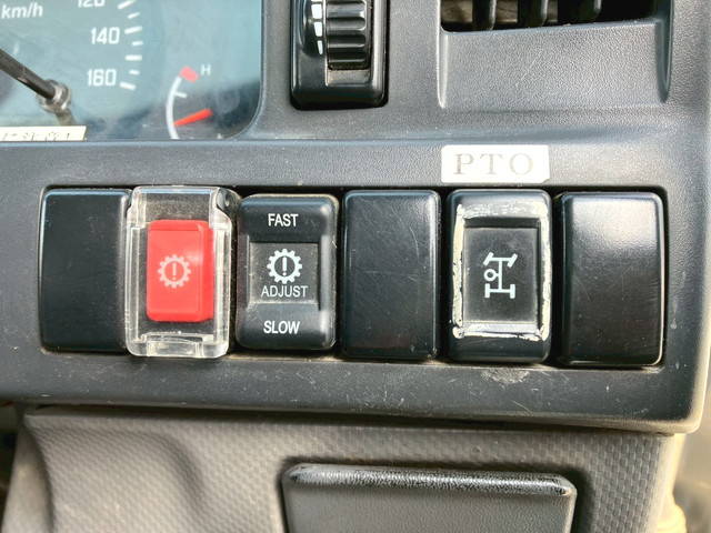 いすゞエルフダンプ小型（2t・3t）[写真29]