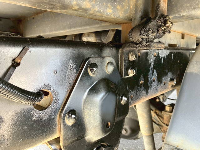 いすゞエルフダンプ小型（2t・3t）[写真31]