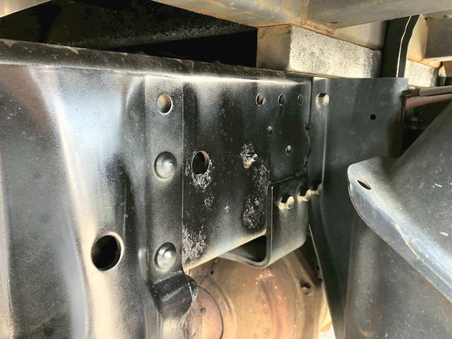 いすゞエルフダンプ小型（2t・3t）[写真32]