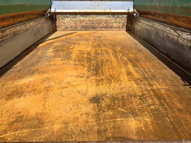 いすゞエルフダンプ小型（2t・3t）[写真08]