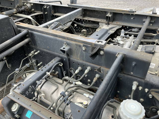 いすゞフォワードダンプ中型（4t）[写真16]