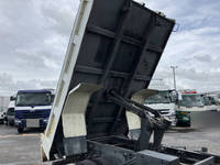 いすゞフォワードダンプ中型（4t）[写真18]