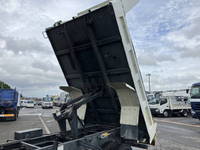 いすゞフォワードダンプ中型（4t）[写真19]