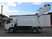 いすゞエルフパッカー車（塵芥車）小型（2t・3t）[写真12]