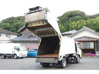 いすゞエルフパッカー車（塵芥車）小型（2t・3t）[写真13]