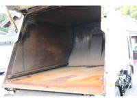 いすゞエルフパッカー車（塵芥車）小型（2t・3t）[写真21]