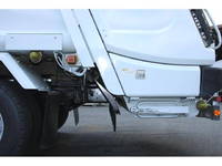 いすゞエルフパッカー車（塵芥車）小型（2t・3t）[写真31]