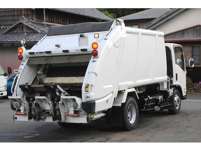 いすゞエルフパッカー車（塵芥車）小型（2t・3t）[写真04]