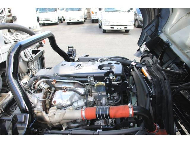 いすゞエルフパッカー車（塵芥車）小型（2t・3t）[写真09]