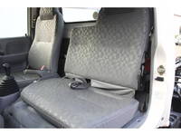 いすゞエルフコンテナ専用車小型（2t・3t）[写真35]