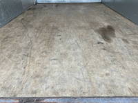 いすゞエルフアルミバン小型（2t・3t）[写真15]