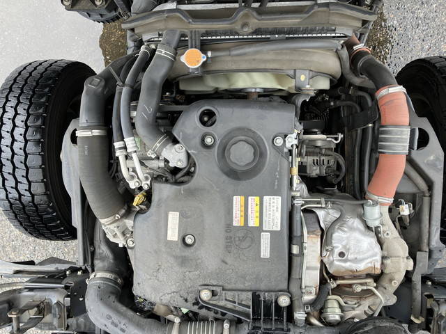 いすゞエルフアルミバン小型（2t・3t）[写真24]