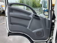 いすゞエルフアルミバン小型（2t・3t）[写真27]