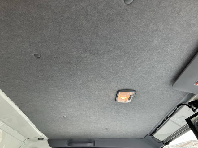 いすゞエルフアルミバン小型（2t・3t）[写真32]