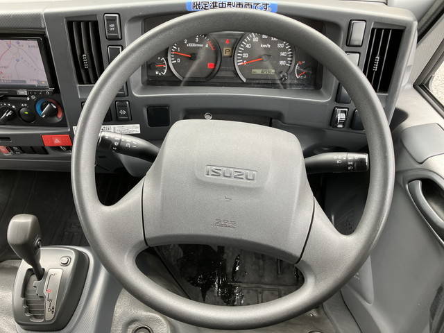 いすゞエルフアルミバン小型（2t・3t）[写真33]