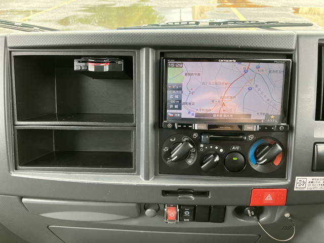 いすゞエルフアルミバン小型（2t・3t）[写真35]